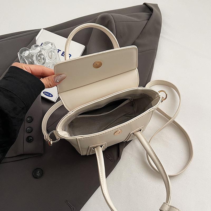 Version Niche Minimalist and Versatile One Shoulder Handbag for Women's Summer New Fashionable Commuting Crossbody