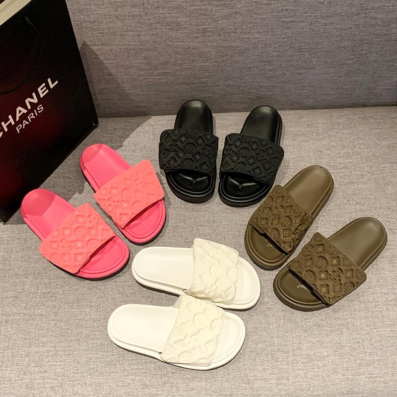 Modne Damskie Płaskie Kapcie Lato Nowe Designerskie Luksusowe Sandały Eleganckie Buty Domowe Modne Płaskie Kapcie Klapki Damskie Zapatos De Mujer