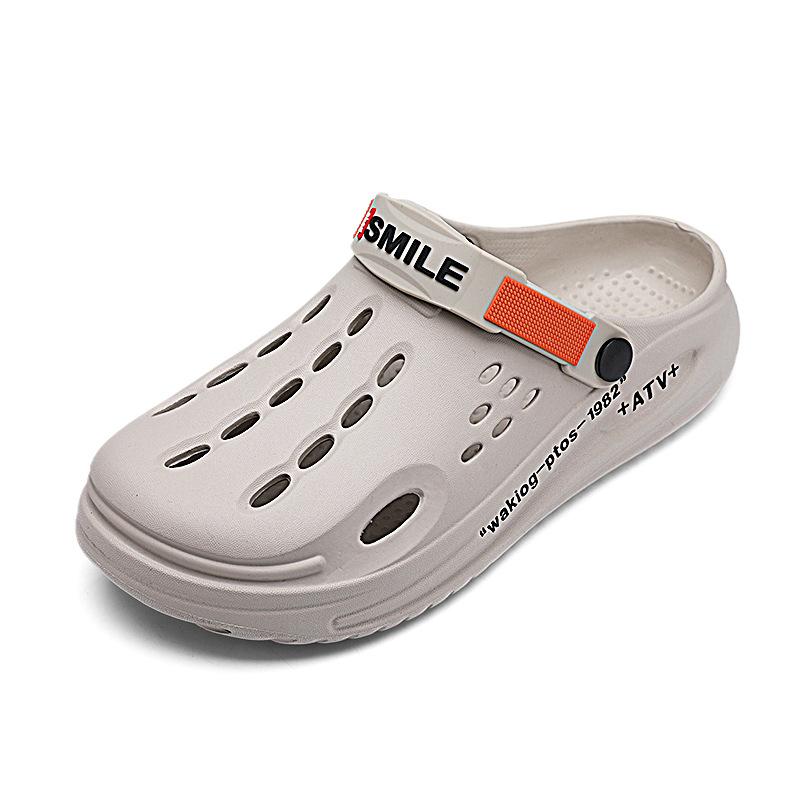 Summer EVA stepping on shit feeling bag head cool slippers foreign trade large size men's fashion breathable hole shoes wear cool slippers