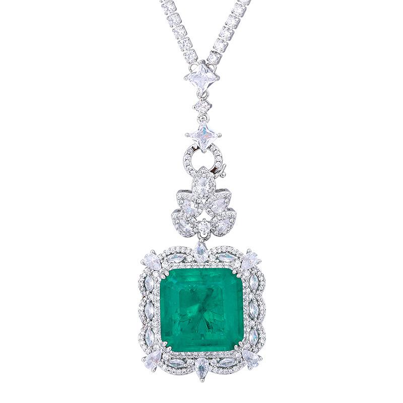 Bijuterii Cupru Fund Placat cu Aur Culoare Simulație Tezaur Pătrat 18 * 18 Temperament Lux Colier cu Pandantiv Femei