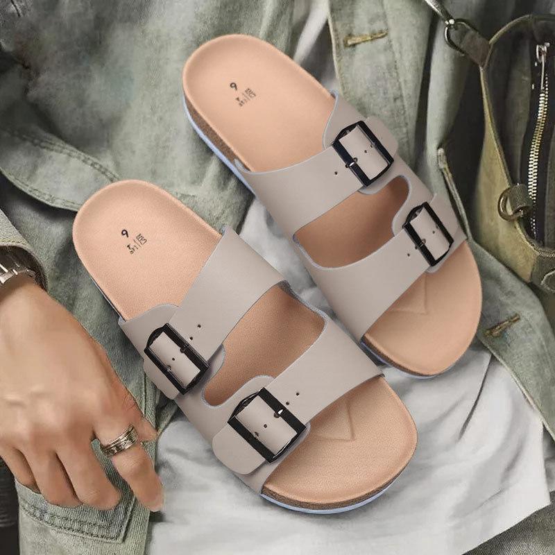 2025 New Summer Men's 2668 Large Size Sandals Trendy Men's Foot-pinching Herringbone Beach Shoes Men's Cool Slippers