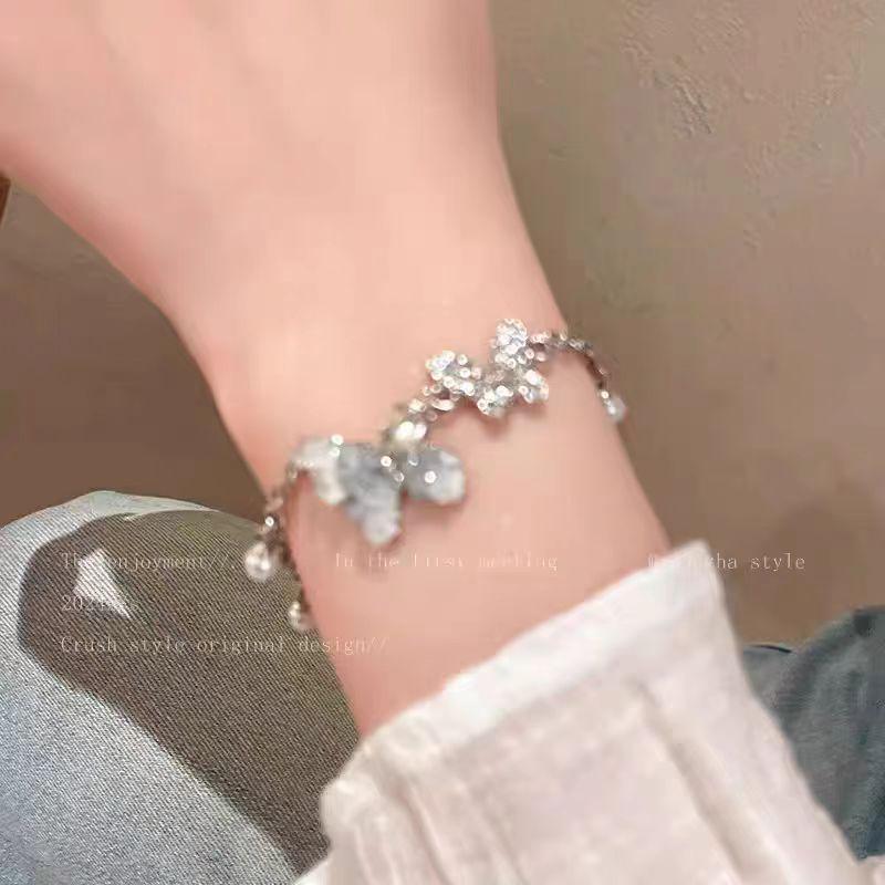 Gradient Blue Butterfly Bracelet for Women - Light Luxury Summer Jewelry with High-End Chic Design and Unique Personality