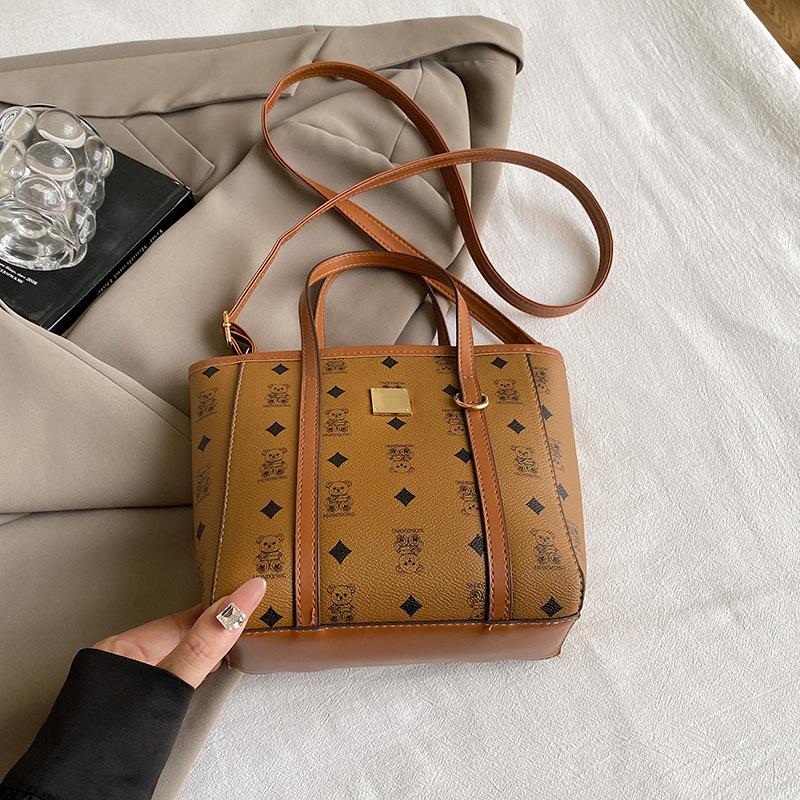 

Премиальная сумка женская сумка 2025 осень и зима универсальная сумка через плечо фактурная переносная сумка-тоут хаки