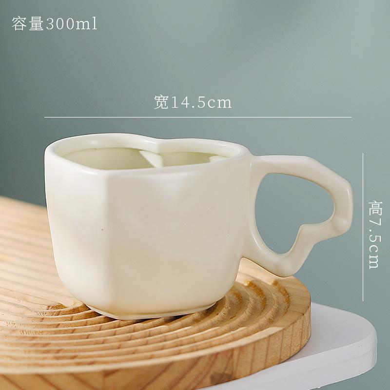 300ML European Ceramic Heart Coffee Cup Exquisite Afternoon Tea Flower Tea Latte Coffee Mug Home Use Heart-shaped Breakfast Mug