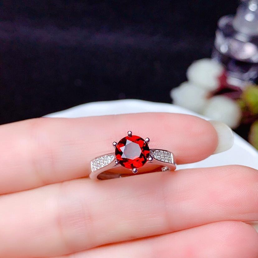 Trendy Six-Claw Simulated Ruby Open Ring - Hot Female Jewelry