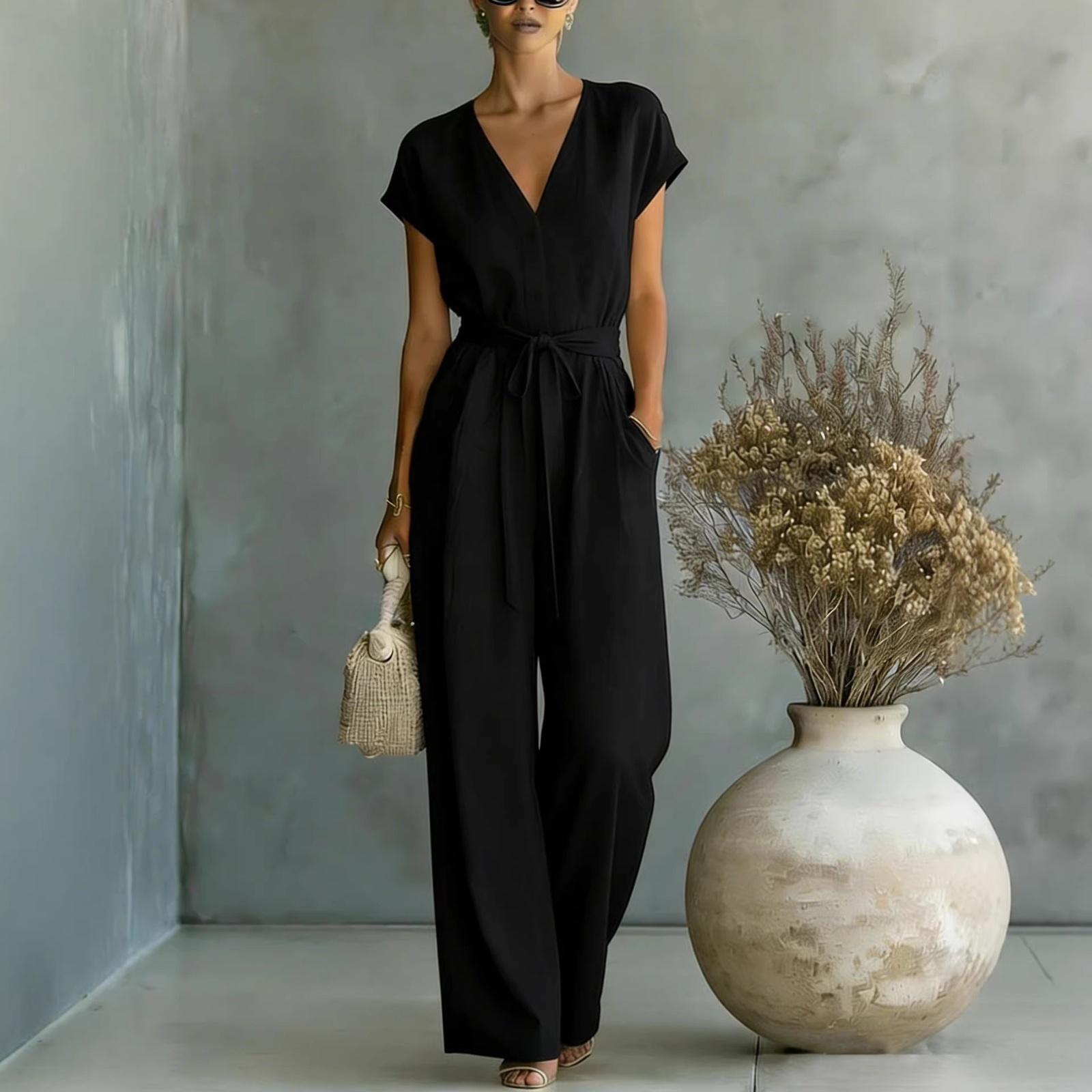 

Women’s Short Sleeve V Neck Jumpsuit with Belted Waist and Wide Leg Design for Casual or Outfits L чёрный