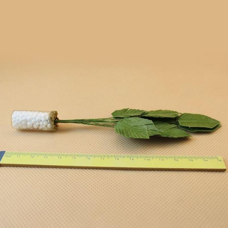 1/12 Green Banana Tree In White Bottle Miniature Dollhouse Garden Accessories