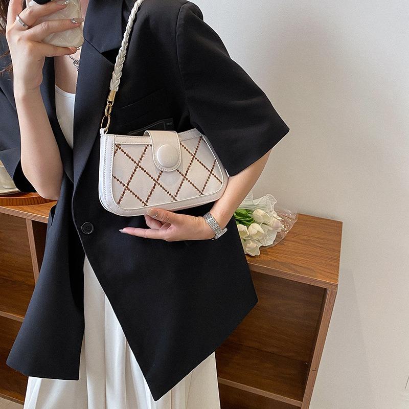 Summer New Trendy Fashion Diamond Women's Bag Chain Small Square Bag Casual Shoulder Messenger Bag Bag