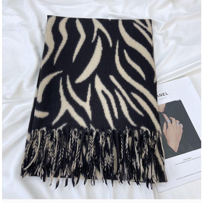 Scarf Women's Autumn and Winter European and American New Striped Printing Tassel Imitation Cashmere Shawl Cross-border Warm Scarf