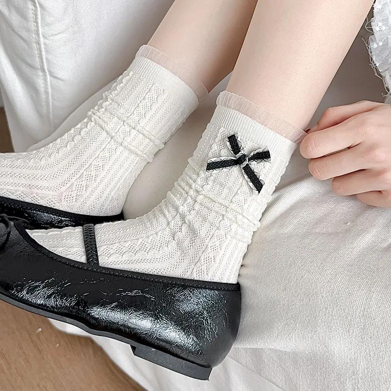 Polka Dot Socks Women Cute Bow Lolita Sweet Girls Lolita Kawaii Lace Ruffle Socks JK Japanese Style Girls Black White Long Socks
