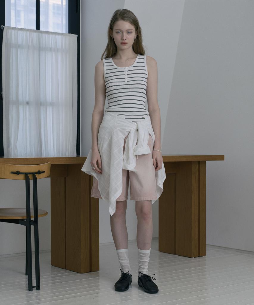 JUCYJUDY Striped Sleeveless Henley Neck Knit J1Kt020B