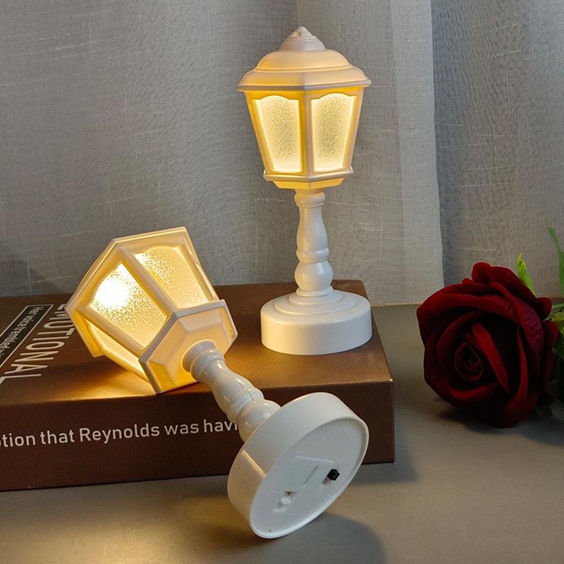 Blumenförmige Mini-Tischlampe, Pagodenform, LED-Kreativ-Tischlampe, perfektes Nachtlicht für Schlafzimmer und Schreibtisch-Dekoration