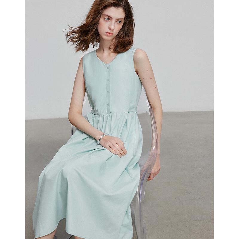 Chuyu V-Ausschnitt Ärmelloses Maxikleid aus Lyocell-Mischgewebe