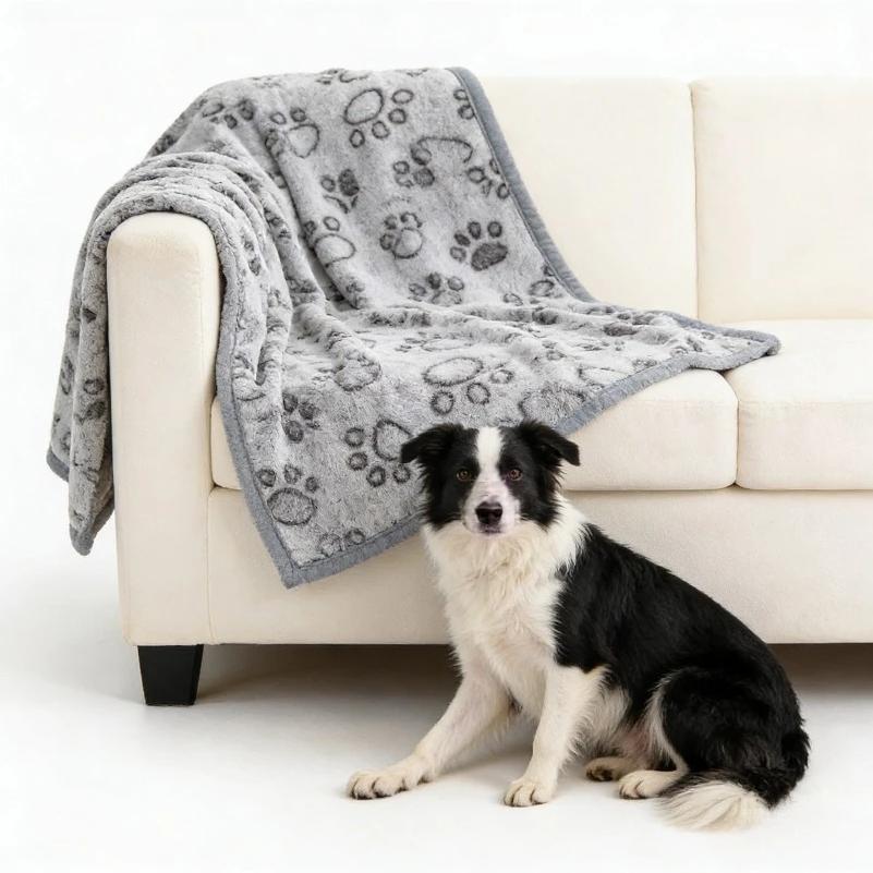 Flannel Pet Blanket Embossed Paw Print Design Soft Cozy Throw Mat for Dogs Cats Sleep Bed Mat Heat Retention Cushion