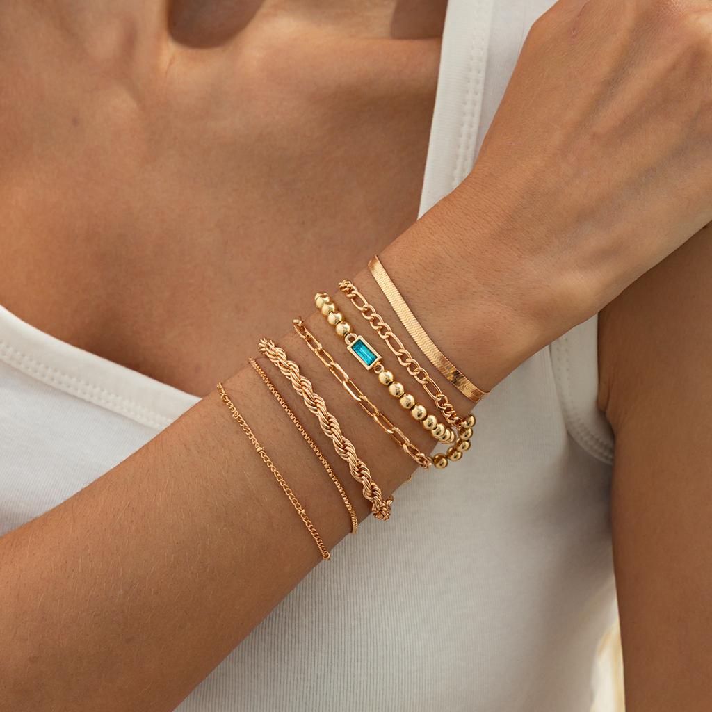 Fashionable and Elegant Rhinestone Metal Bracelet Set, Suitable for Women's Charm Retro Minimalist Twisted Chain Bracelet Jewelry