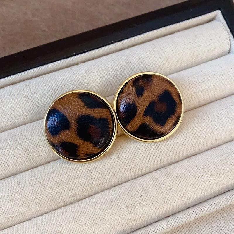 Maillard Geometric Butterfly Coffee Earrings For Women  Vintage Studs Personality Drop Earrings Luxury Designer Jewelry