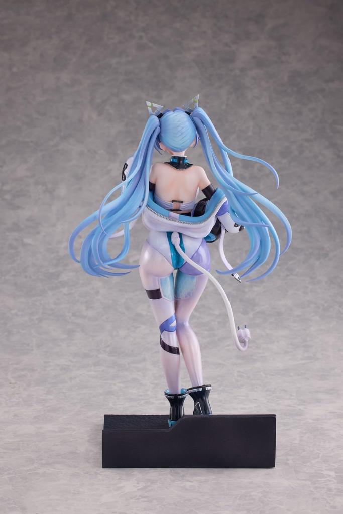 1/7 Maßstab PVC & ABS bemalte Figur von "Motorradmädchen Ayla" basierend auf Mishnes Originalillustration