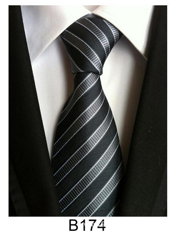 Cravate homme en soie et polyester faite main – Décontractée, formelle ou professionnelle