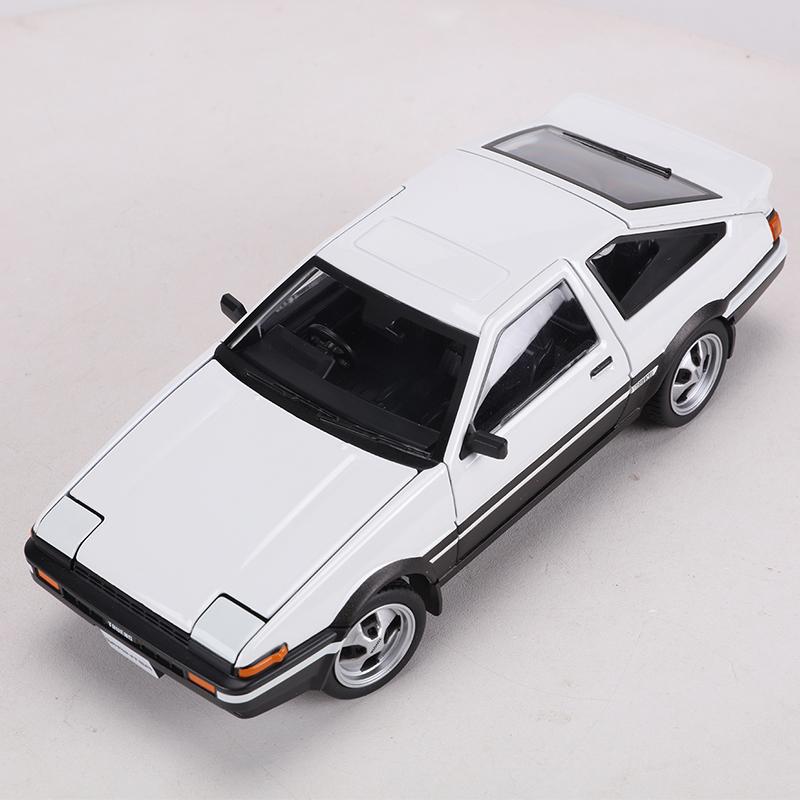 YVAZ6 Maisto 1:24 Toyota Sprinter Trueno AE86 Alloy Model Car