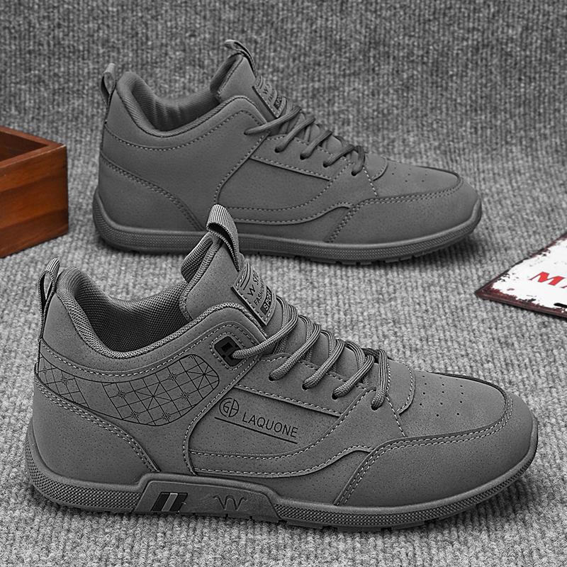 

Мужская спортивная обувь на плоской подошве, осень 2024 г., новые мужские вулканизированные кроссовки для активного отдыха, повседневные кроссовки, универсальные модные трендовые рабочие ботинки 39 серый