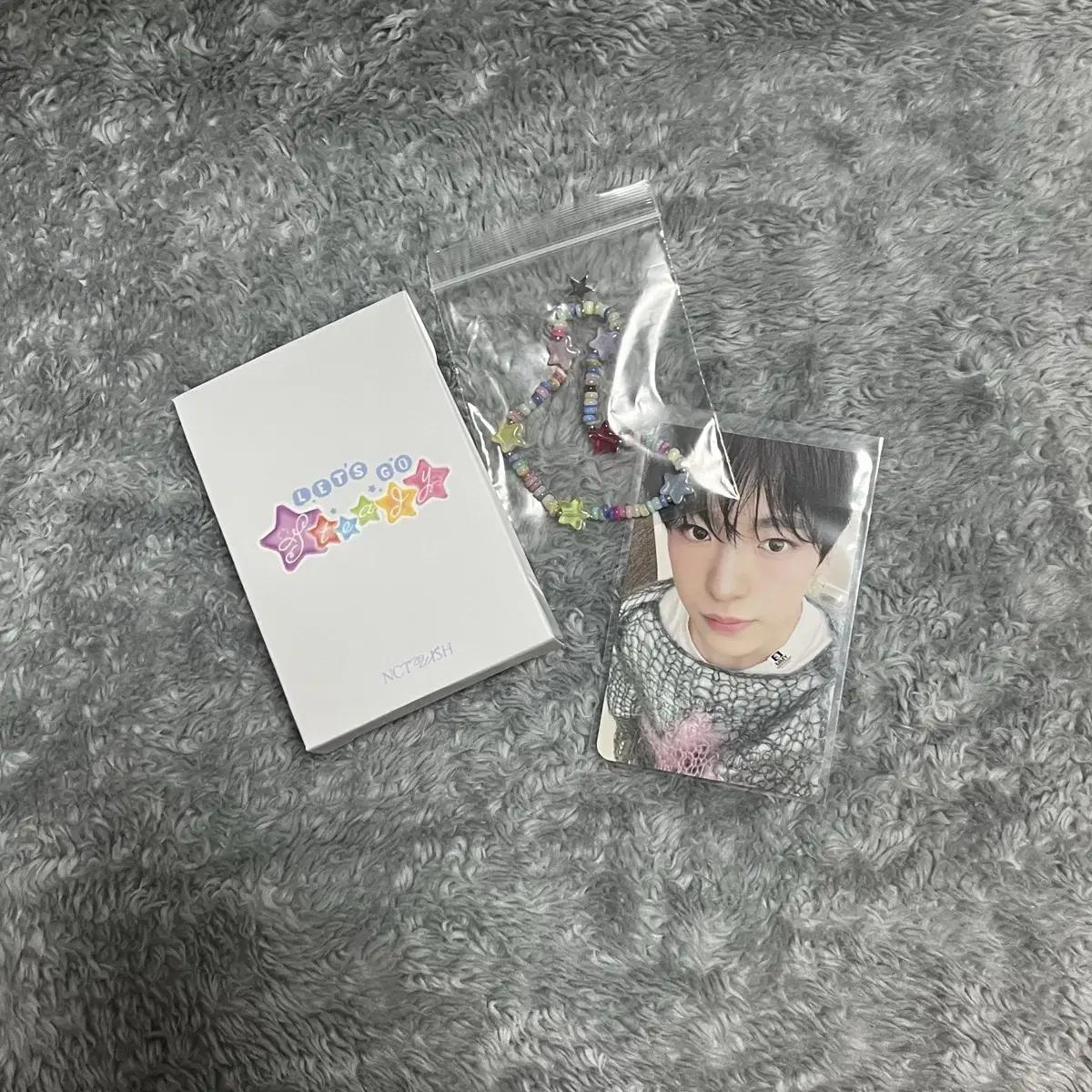 

Yuushi Bracelet Photocard