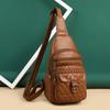 Large Capacity Women's Breast Bag Solid Color Retro Lock Diamond Braided Women's Shoulder Bag Portable Daily Mother Bag