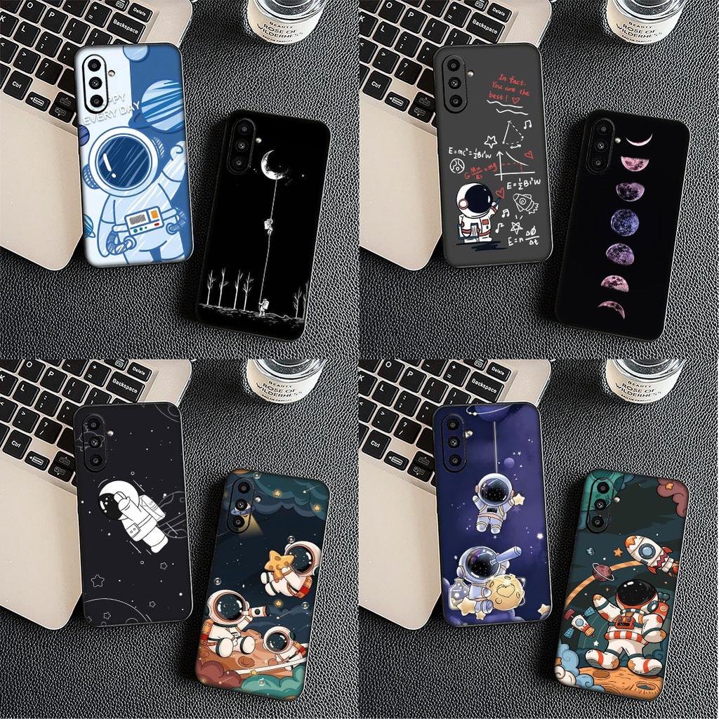 for Motorola Moto Edge 50 30 One Fusion 40 neo Ultra Pro 20 Lite G50 G85 G84 E15 E14 Phone Case Moon luxury Astronaut Stars Sky