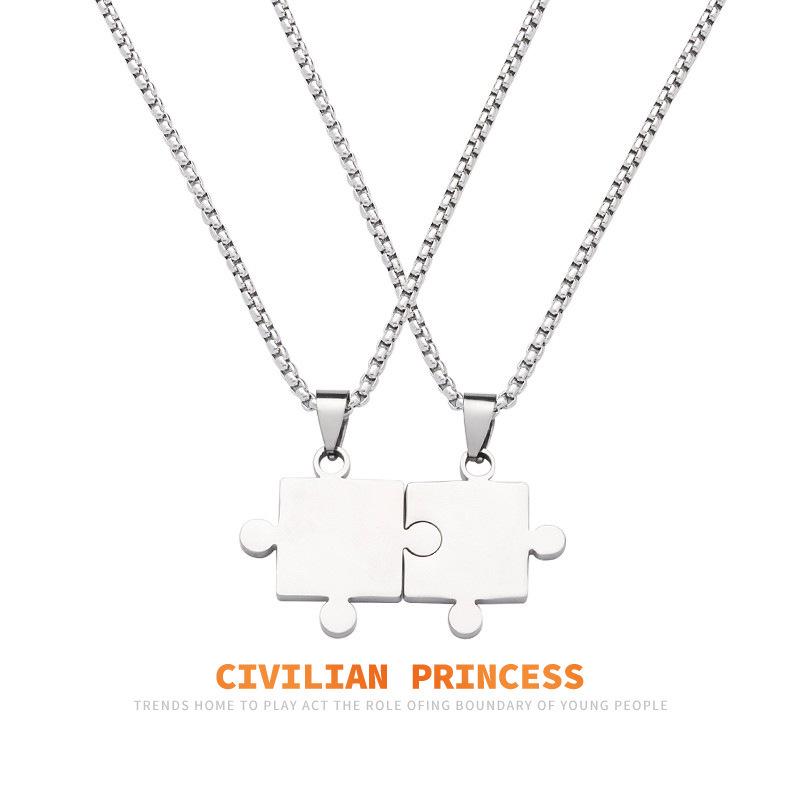 Unisexowy naszyjnik z puzzli: Łańcuszek ze stali tytanowej Hip-Hop - Odporny na blaknięcie wisiorek dla par, letnia biżuteria w chłodnym stylu.