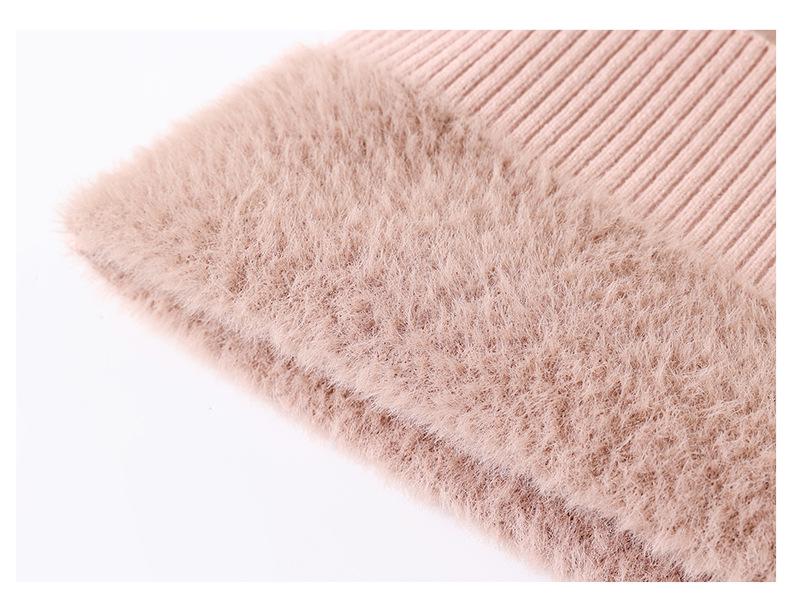 Mom's Wear Fleece Sweater: Autumn/Winter Semi-High Neck Base Top for Middle-Aged and Older Women - Warm Innerwear.