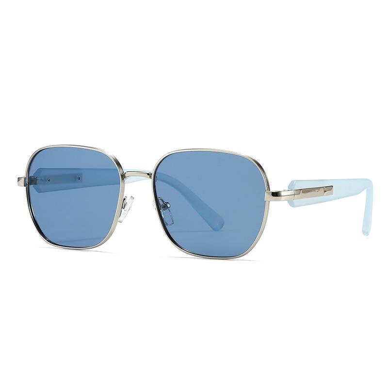 Bestseller Polarized Sunglasses for Men Street Photography Model Sunglasses with Metal Frame Fashion UV400 Protection
