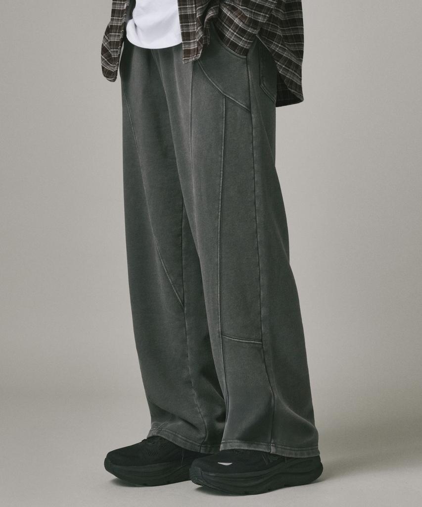 Beodeonteu Multi-Cut Line Pigment Sweatpants [Charcoal]