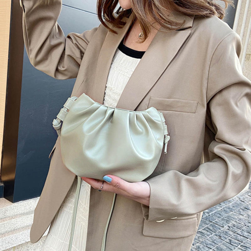 Women's Fashion Cloud Shape Evening Bag Niche Design Solid Color Leather Shoulder Messenger Bag