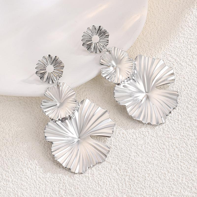 

Vintage Matte Metal Large Petal Pendant Earring for Women Exaggerated Geometric Gold Color Long Earring Fashion Vacation Zircon