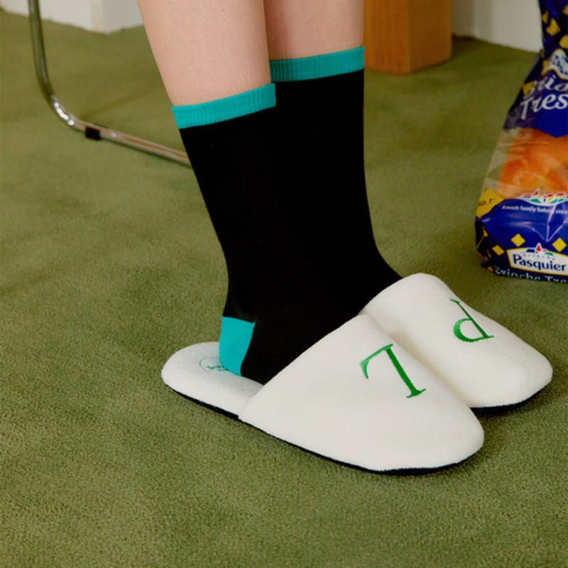 MONTH IN MONTH OUT color match_black&green