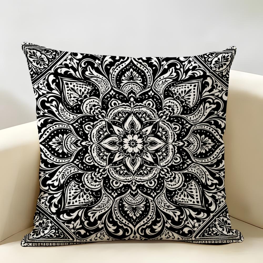 Black And White Mandala Cushion Cover Durable Hypoallergenic Organic Linen Pillow Cover Short Size Washable Skin-Friendly