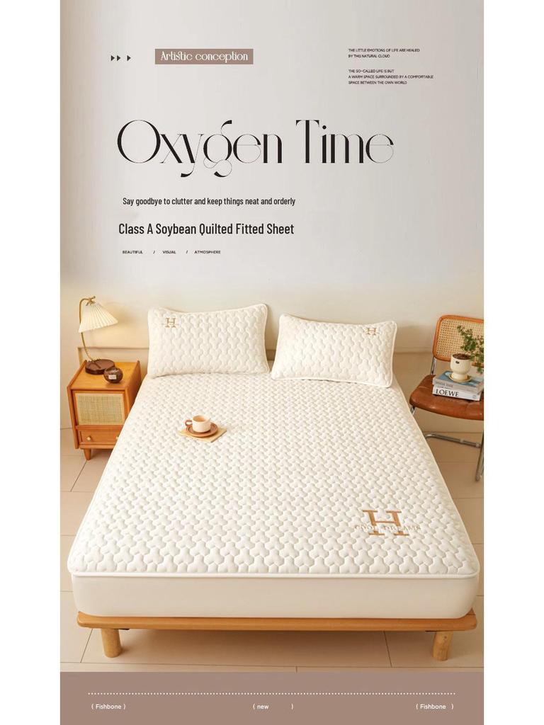 All-Season Quilted Mattress Protector: Thickened Bedspread & Fitted Sheet