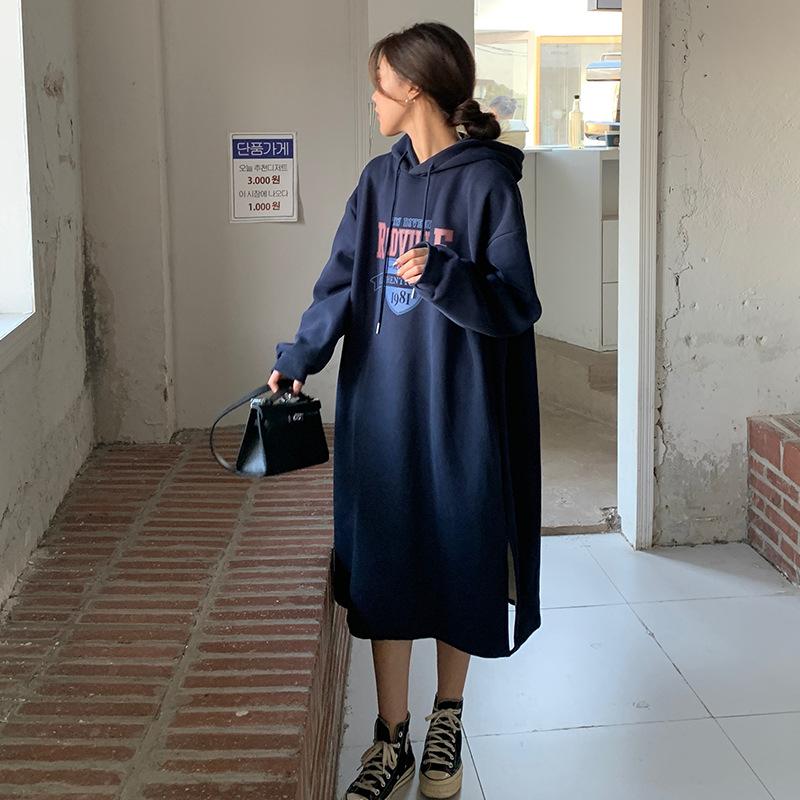 Mid-length Sweatshirt for Women Korean Style Striped Long-sleeved Dress for Winter Korean Style Loose Over-knee Plus Velvet
