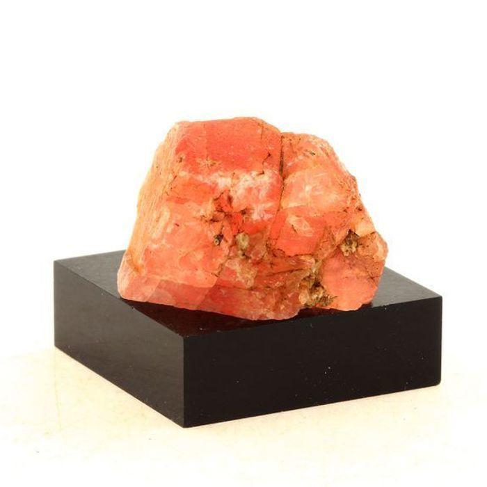 Pierres et Minéraux. Fluorite Rose. 81.0 ct. Talèfre, Massif du Mont-Blanc, France.