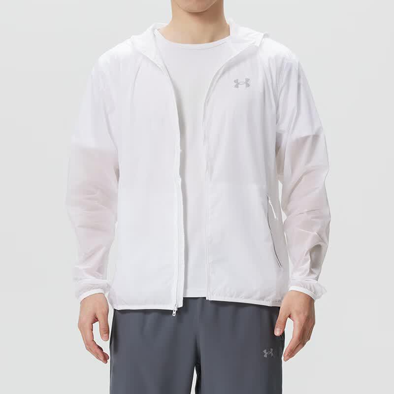 Under Armour Men s Running Woven Hooded Jacket L белый
