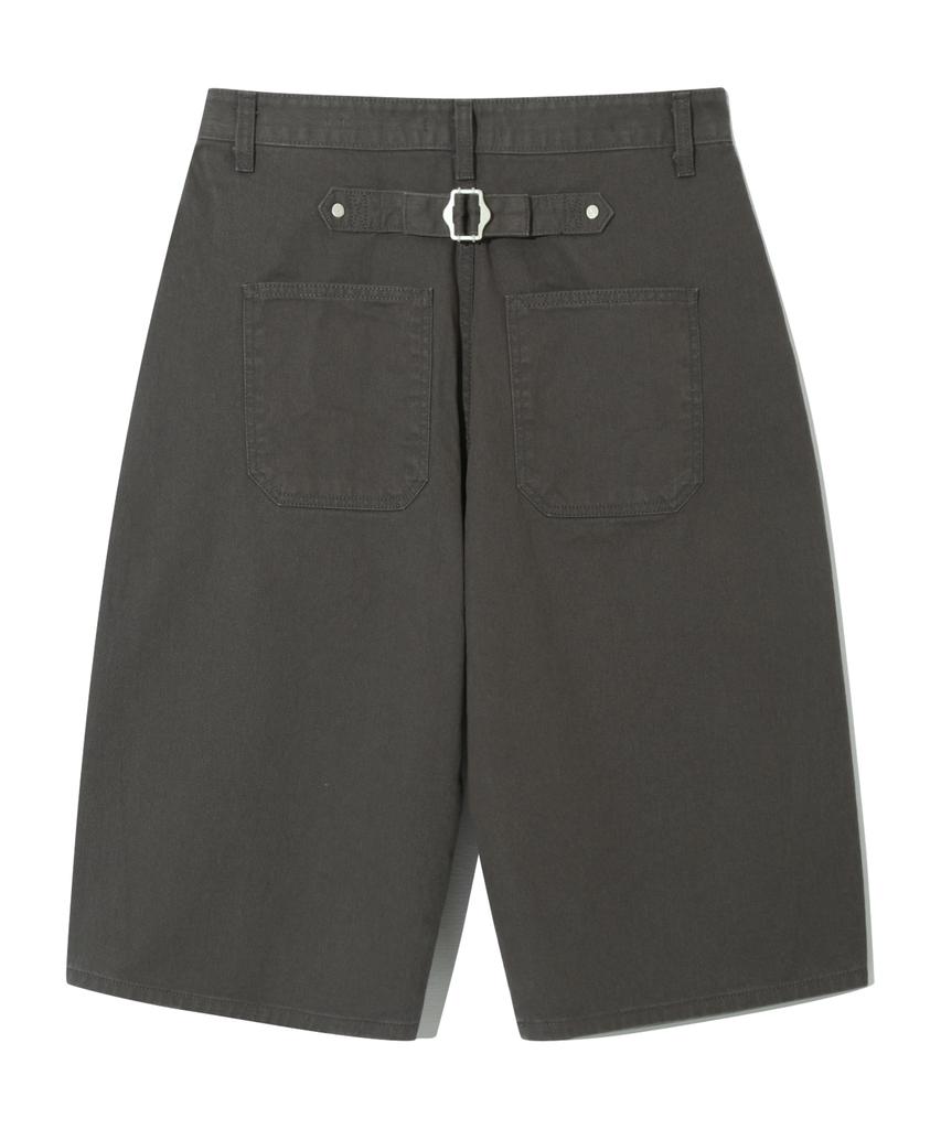 BASEMOMENT Cinch Back Curved Bermuda Pants Mocha Smoke