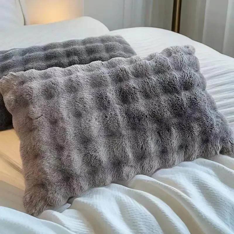 2 Pcs Plush Fur Pillow Case 48x74 Cm Soft Warm Fluffy Double Sided Pillow Cover Decorative Pillow Sham for Beds Home Decorations
