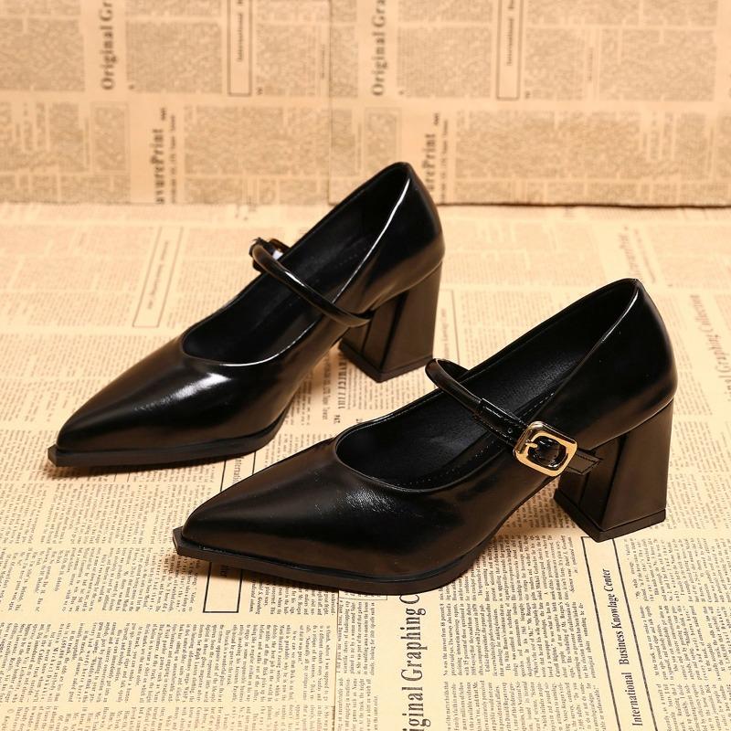 2026 Designer Spring Pointed Toe Women Mary Jane Shoes Fashion Shallow Belt Buckle Shoes Elegant Thick Heel Leather Shoes
