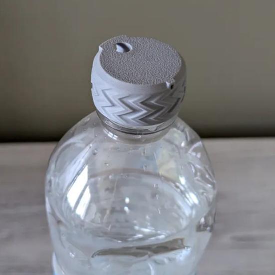 Ultra-Light Portable Wash Bottle Cap 3D Printed Reusable Standard Bottles Travel Bidet Attachment