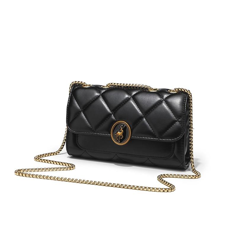 New black chain rhombus small square bag, high-end single shoulder armpit bag, fashionable, casual and simple.