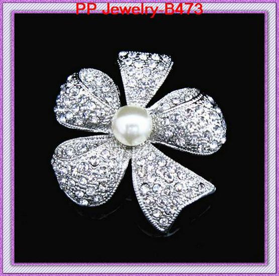 Bow Knot Pearl Crystal Brooch B473