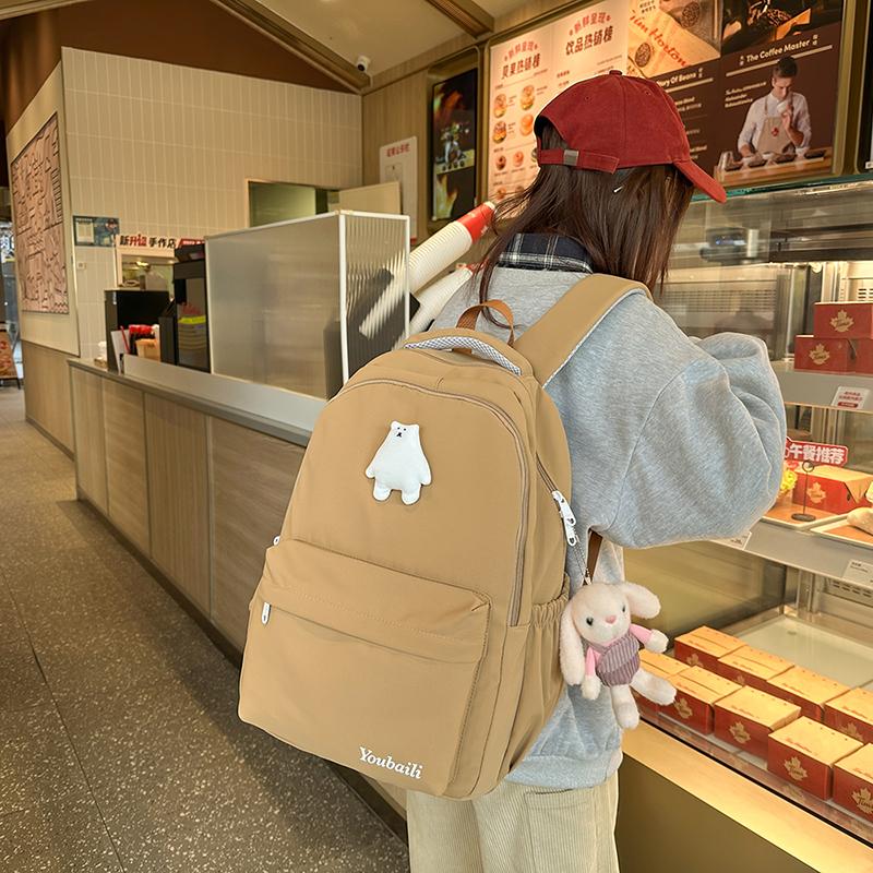 Plecak dla uczennicy gimnazjum, damski plecak w jednolitym kolorze