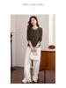 Women's Plus Velvet Long-Sleeve T-Shirt with Inner Layer - Stylish Two-Piece Design for Autumn/Winter 2025