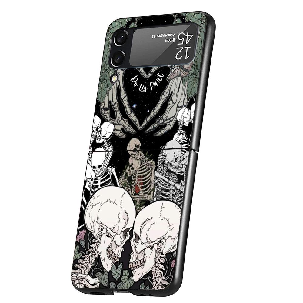 Anatomy Skeleton Heart Lovey Kiss Cover Phone Case For Samsung Galaxy Z Flip 7 6 5 4 3 5G Flip7 Flip6 Flip5 Flip4 Flip3 Black Fu