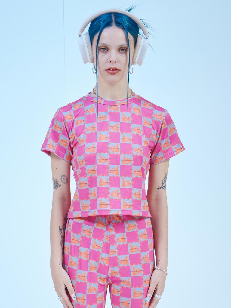 DILETTANTISME Check Rabbit Crop T-Shirt (Orange + Pink)