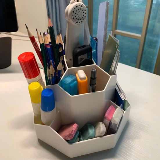 360 Degrees Rotating Desk Organizer Large Capacity Pen Holder Multifunctional Office Desk Accessory for Office Supplies And Makeup Brushes